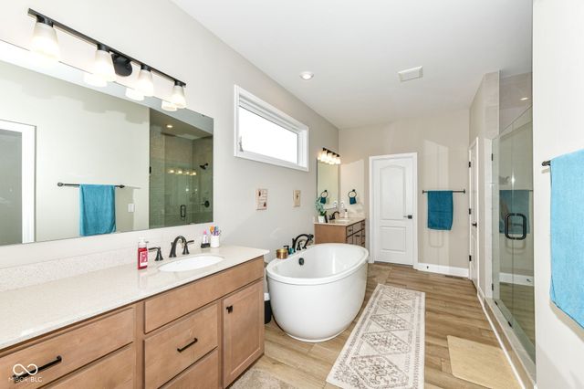 12634 Coastal Place, Fishers, IN 46037