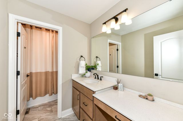 12634 Coastal Place, Fishers, IN 46037