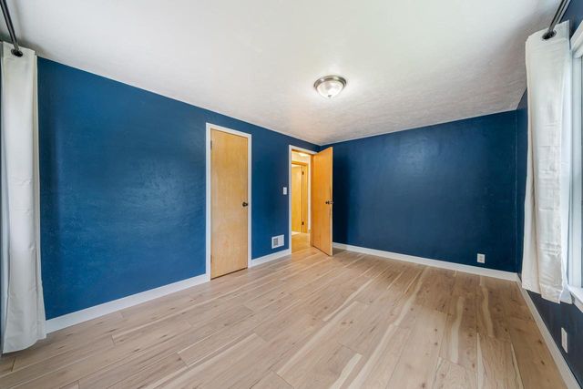 408 W LINCOLN AVENUE, Little Chute, WI 54140