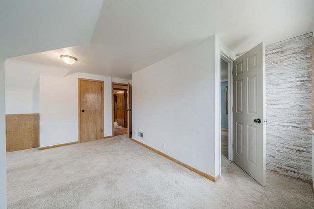 408 W LINCOLN AVENUE, Little Chute, WI 54140