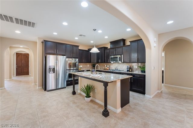 10242 Timberline Peak Avenue, Las Vegas, NV 89166