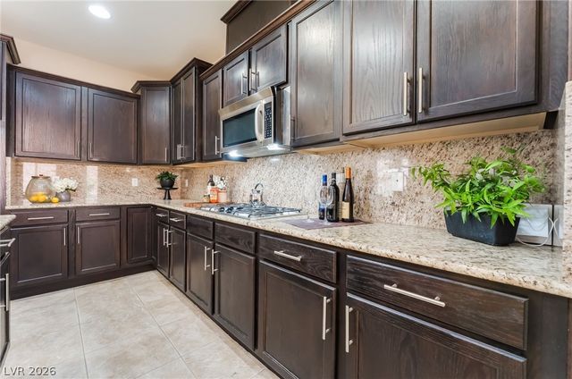 10242 Timberline Peak Avenue, Las Vegas, NV 89166