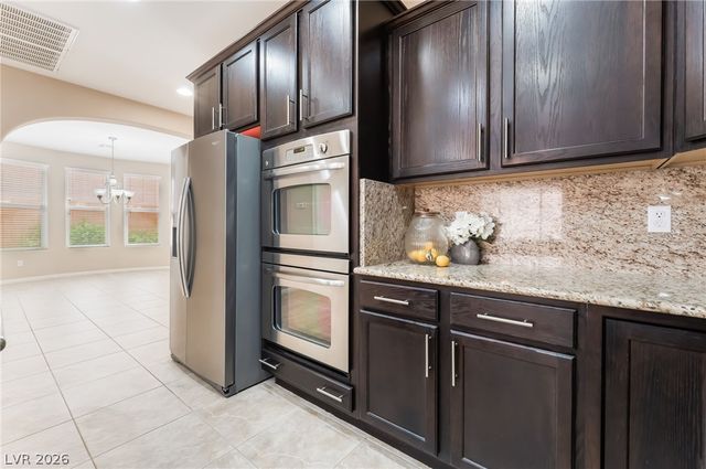 10242 Timberline Peak Avenue, Las Vegas, NV 89166