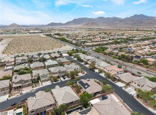 10242 Timberline Peak Avenue, Las Vegas, NV 89166
