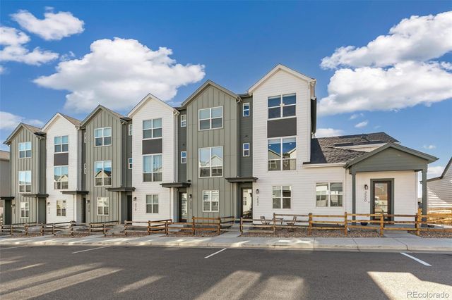 3542 W 63rd Avenue, Denver, CO 80221