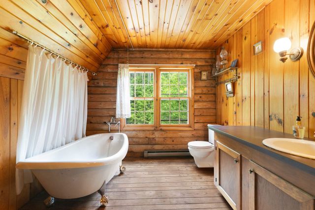 4303 Hinesburg Road, Guilford, VT 05301