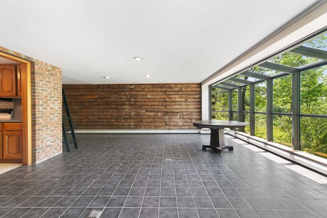 4303 Hinesburg Road, Guilford, VT 05301