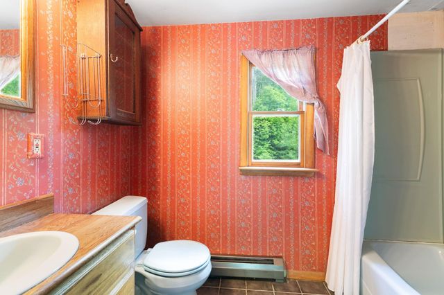 4303 Hinesburg Road, Guilford, VT 05301