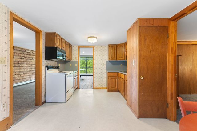 4303 Hinesburg Road, Guilford, VT 05301