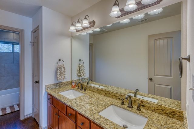 489 Nordic Ridge RD, Bertram, TX 78605