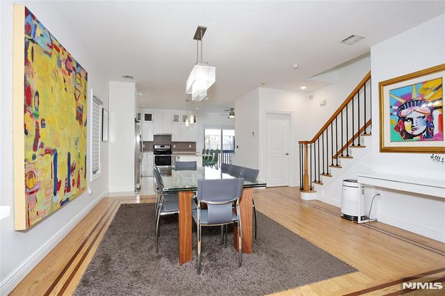 423 Lafayette Avenue, Cliffside Park, NJ 07010