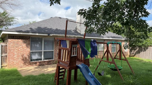 8001 Mourning Dove Drive, Arlington, TX 76002