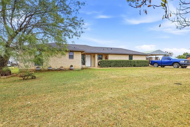 4501 Ascot Drive, Cleburne, TX 76033