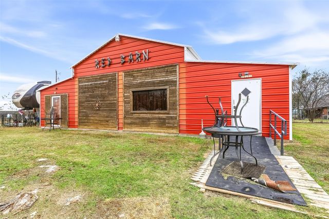 4501 Ascot Drive, Cleburne, TX 76033