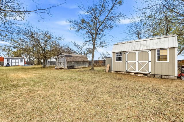 4501 Ascot Drive, Cleburne, TX 76033
