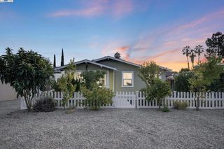 43547 Ellsworth Street, Fremont, CA 94539