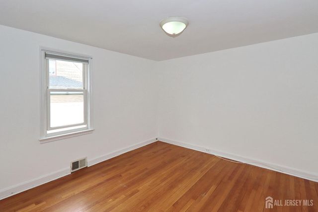 2 Mohawk Drive, Cranford, NJ 07016