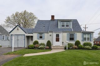 2 Mohawk Drive, Cranford, NJ 07016