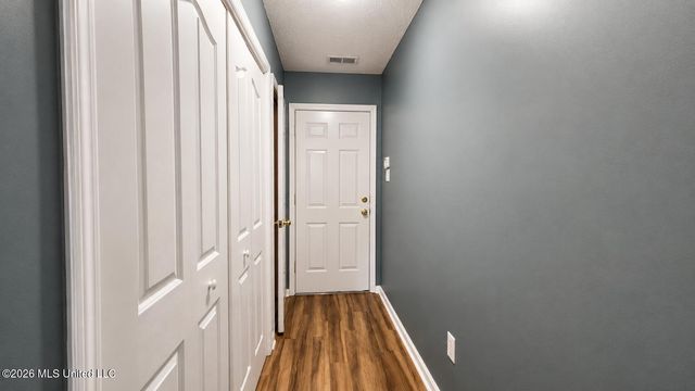 5788 Carter Drive, Southaven, MS 38672