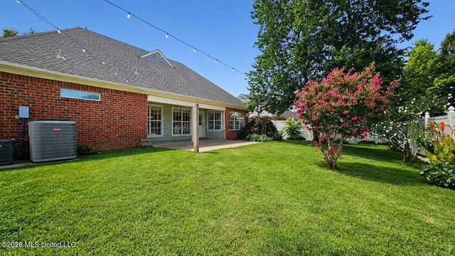5788 Carter Drive, Southaven, MS 38672