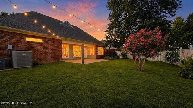 5788 Carter Drive, Southaven, MS 38672