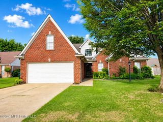 5788 Carter Drive, Southaven, MS 38672
