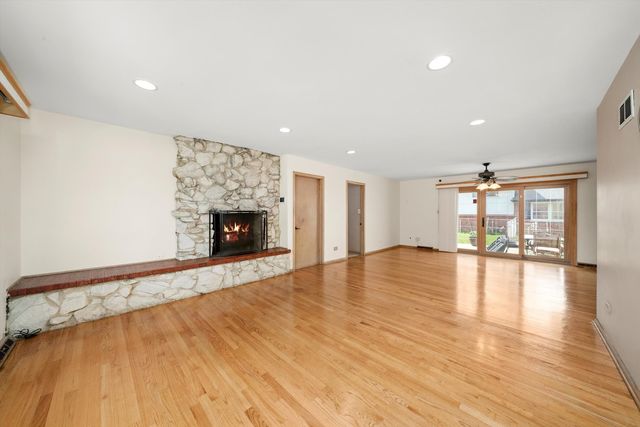 1007 E 169th Street, South Holland, IL 60473