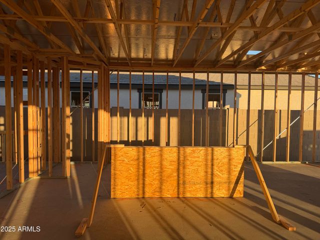 5537 W BUIST Avenue, Laveen, AZ 85339