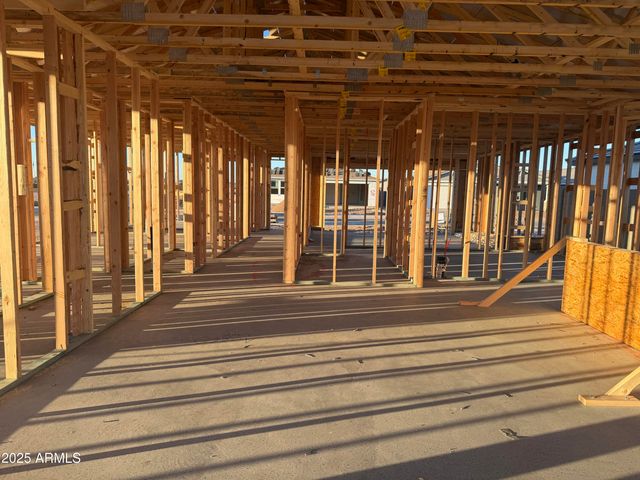 5537 W BUIST Avenue, Laveen, AZ 85339