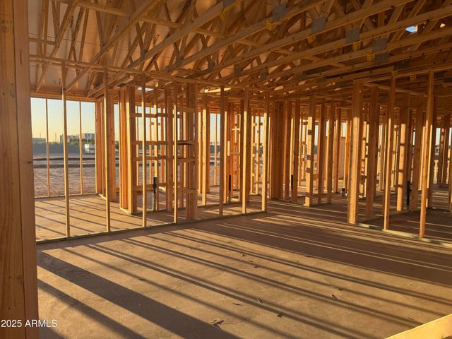 5537 W BUIST Avenue, Laveen, AZ 85339