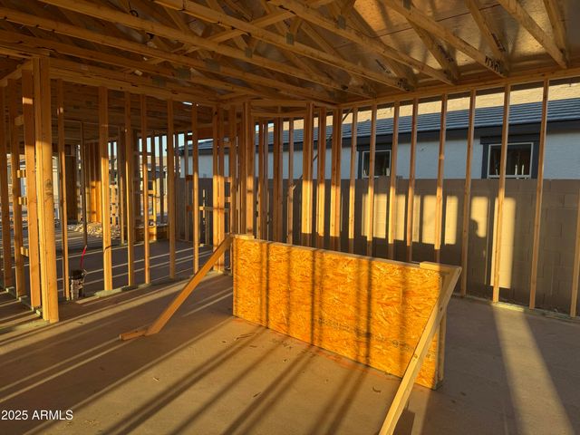 5537 W BUIST Avenue, Laveen, AZ 85339