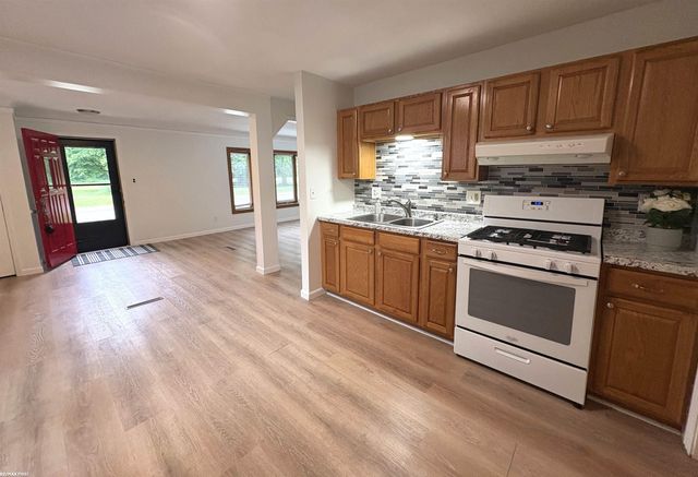 50850 Lempke Street, New Baltimore, MI 48047