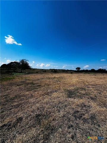 4090 Morris Community Road, Yoakum, TX 77995