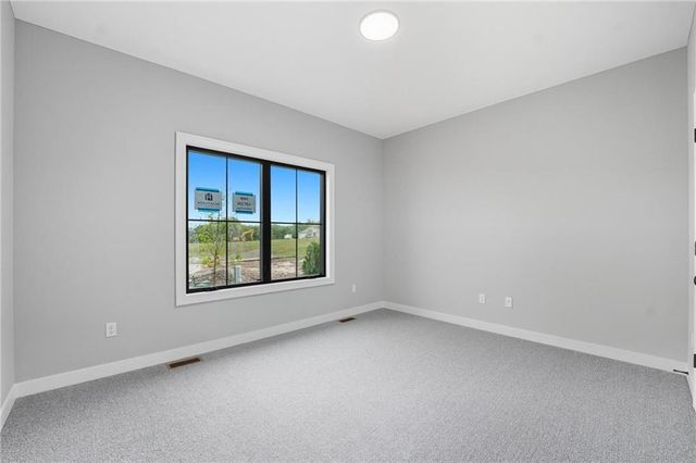 10503 N Liberty Street, Kansas City, MO 64155