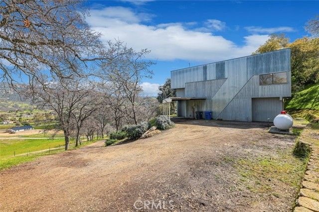 28951 Spring Valley Road, Tollhouse, CA 93667