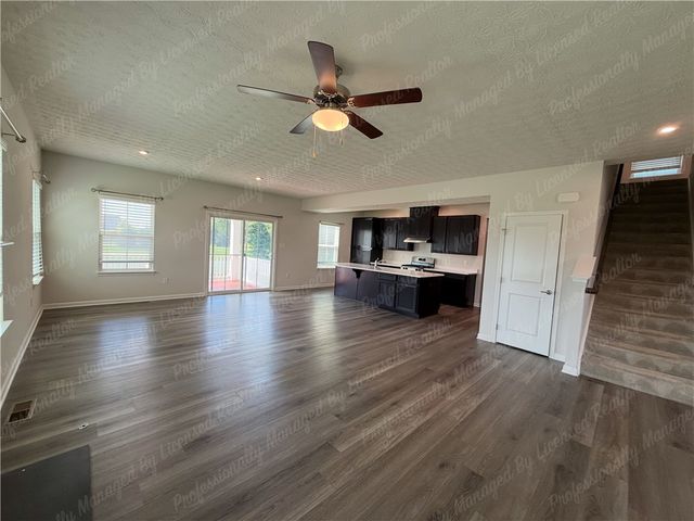 2418 David Grey Circle, Beavercreek, OH 45434