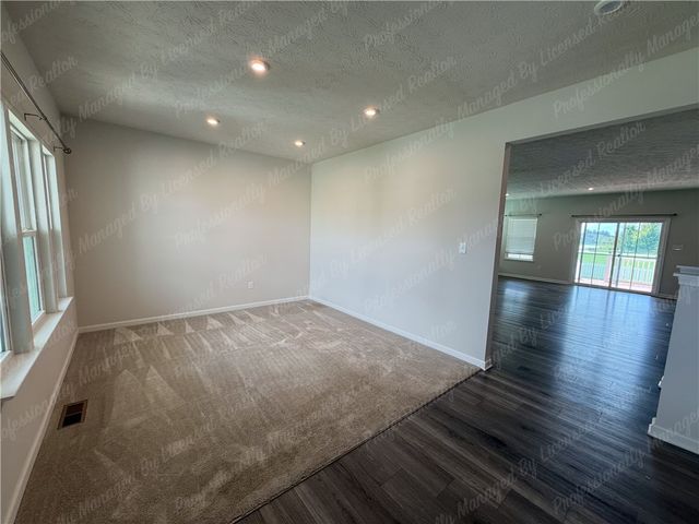 2418 David Grey Circle, Beavercreek, OH 45434