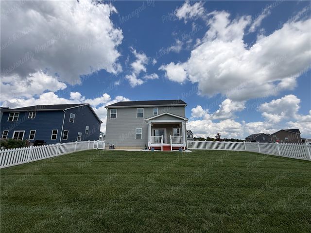 2418 David Grey Circle, Beavercreek, OH 45434