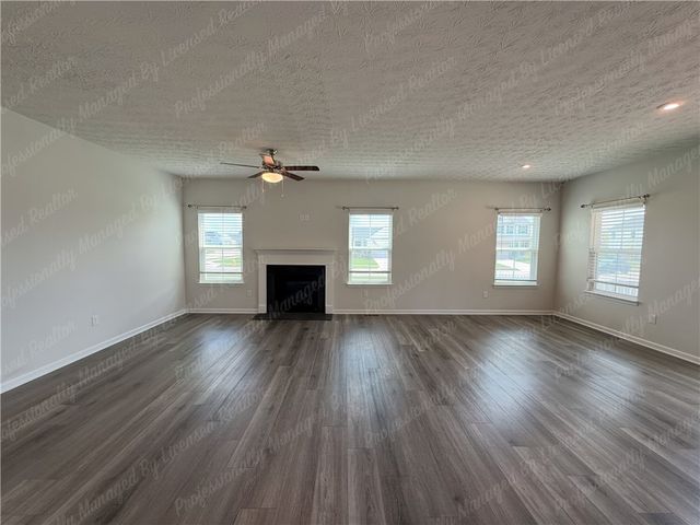 2418 David Grey Circle, Beavercreek, OH 45434