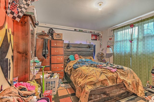 1041 Okrina Drive, Church Hill, TN 37642