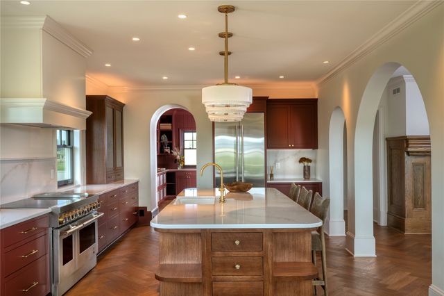 11988 Meadow Springs Drive, Johnston, IA 50131