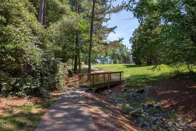 303 St Thomas Drive, Chapel Hill, NC 27517