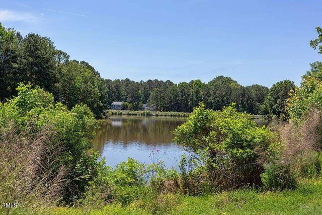 303 St Thomas Drive, Chapel Hill, NC 27517