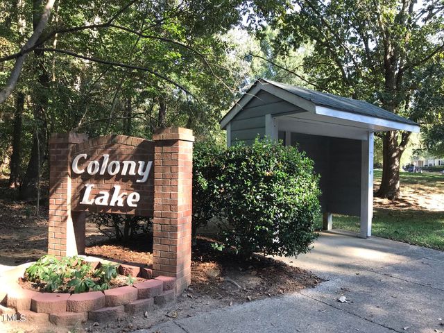 303 St Thomas Drive, Chapel Hill, NC 27517