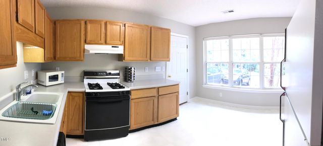 303 St Thomas Drive, Chapel Hill, NC 27517