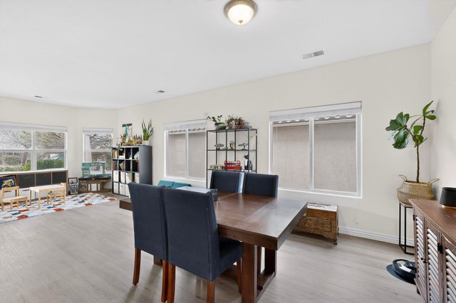 10444 Cantacielo Drive NW, Albuquerque, NM 87114