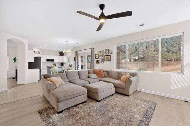 10444 Cantacielo Drive NW, Albuquerque, NM 87114