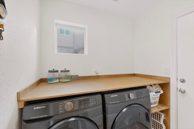 10444 Cantacielo Drive NW, Albuquerque, NM 87114