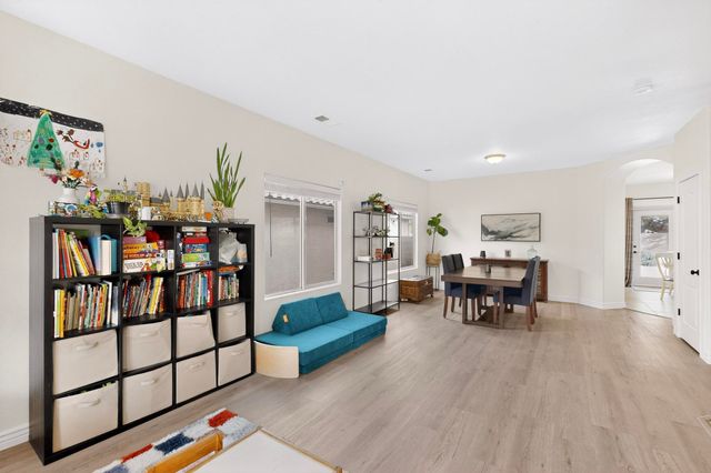 10444 Cantacielo Drive NW, Albuquerque, NM 87114