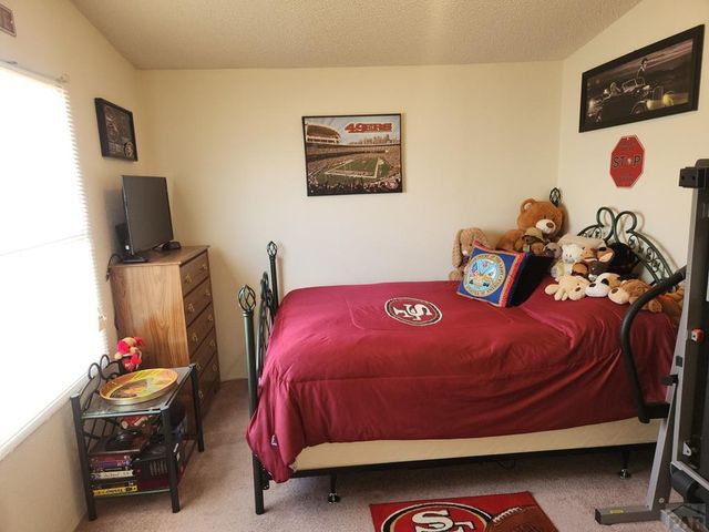 366 E Countryside Dr, Pueblo West, CO 81007